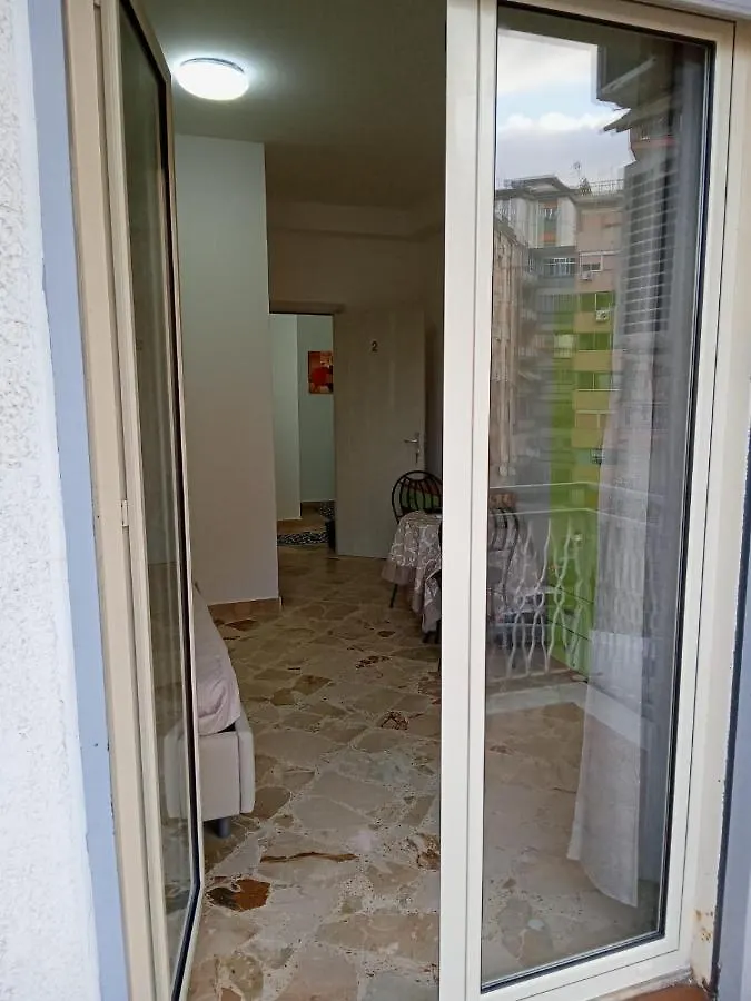 Al Civico da Lia-BAGNO IN CAMERA- Palermo 0*,