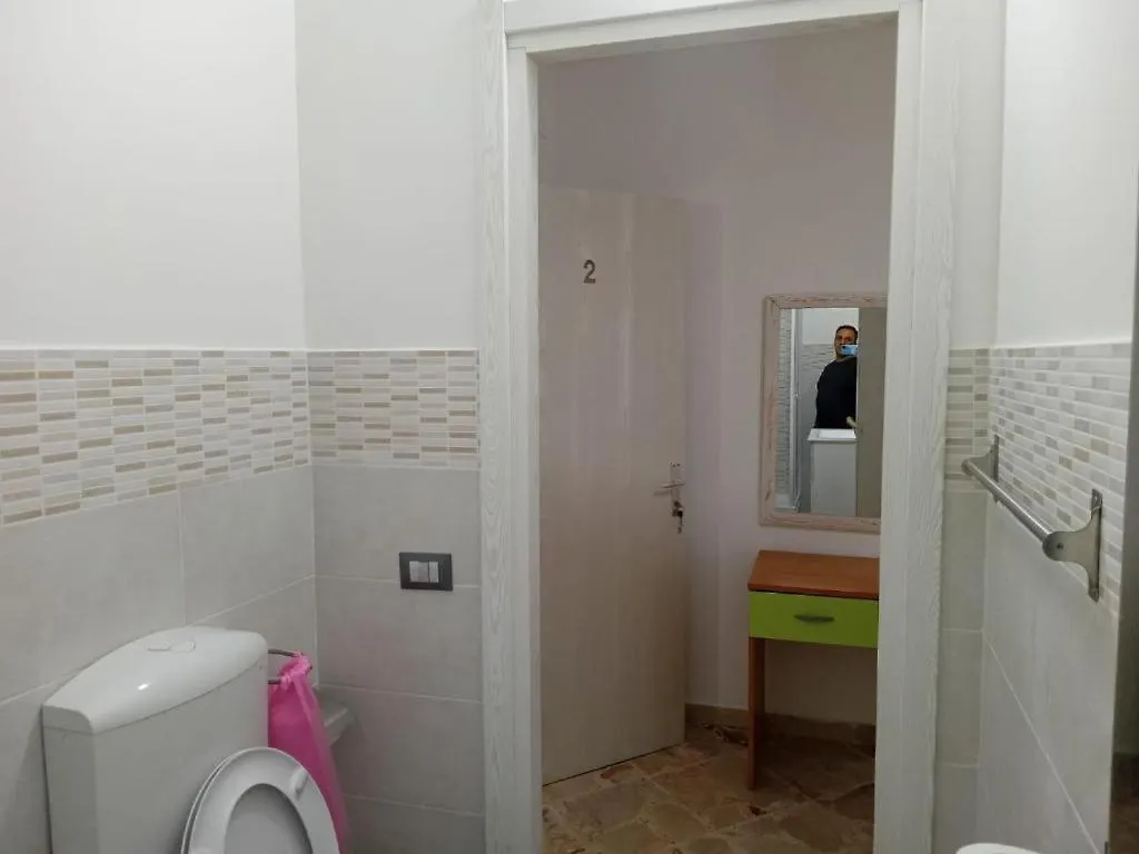 Al Civico Da Lia-Bagno In Camera- Palermo